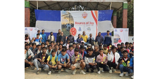 बाउंस ऑफ जॉय कार्यक्रम में अंतर विद्यालय फुटबॉल मुकाबला, खिलाड़ियों ने दिखाया शानदार प्रदर्शन